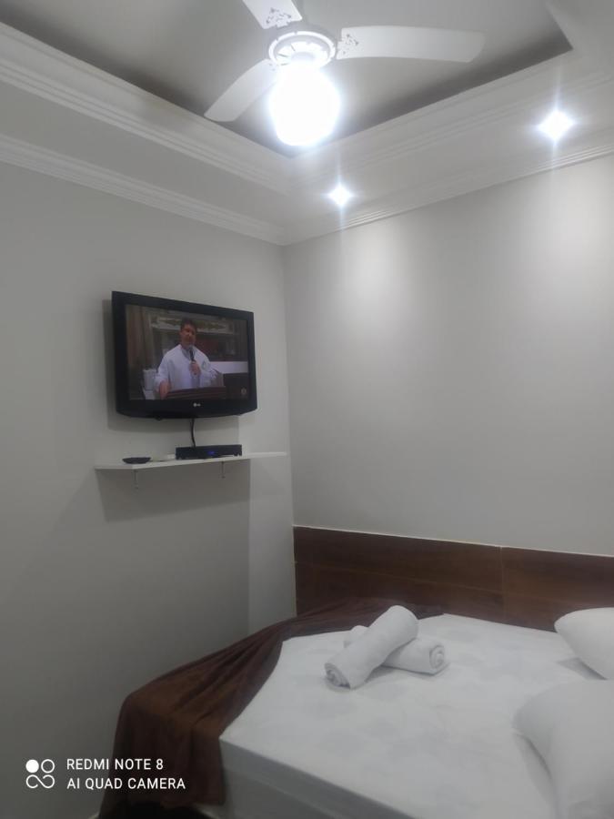 Pousada Quarto Casal Com Ar,Frigobar, Garagem Aparecida  Eksteriør billede